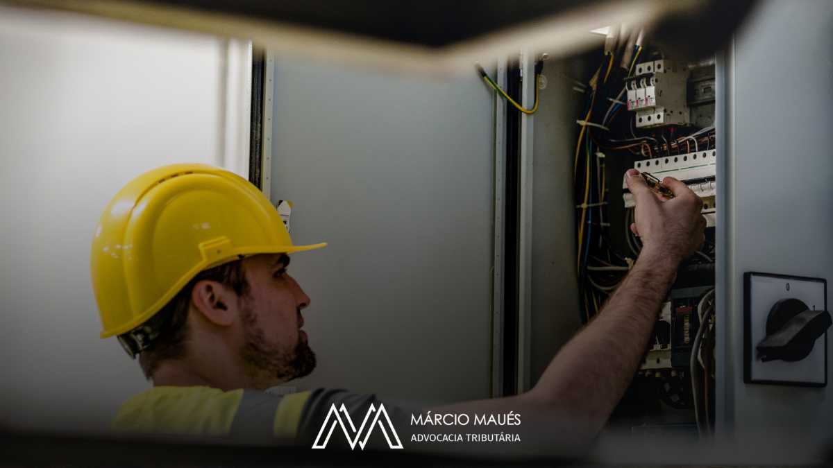 SERVIÇO DE INSTALAÇÃO, MANUTENÇÃO E REPARAÇÃO ELÉTRICA